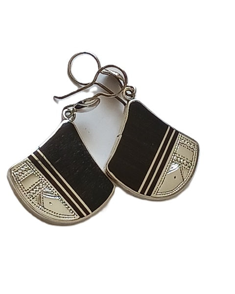 Boucles d'oreilles touareg en argent et bois débène