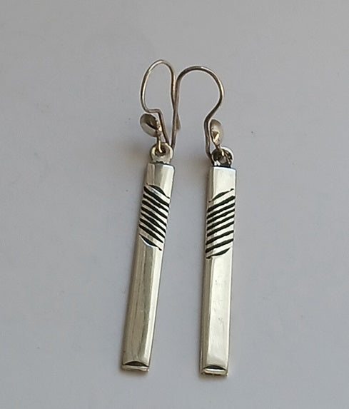 Boucles d'oreilles touareg en argent ciselé