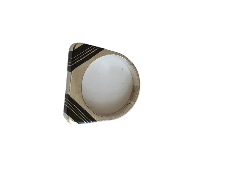 Bague touarègue en argent ciselé et bois ébène