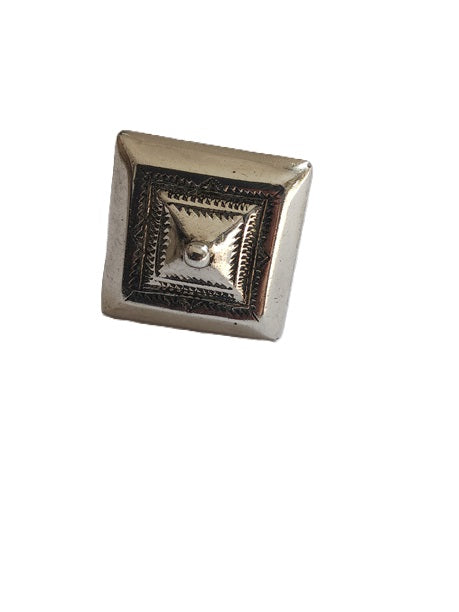 Bague touarègue en argent ciselé