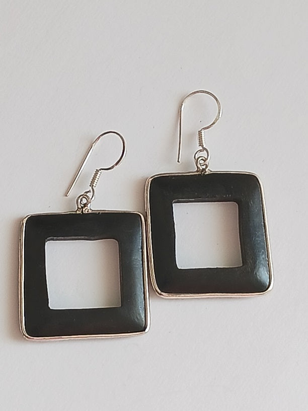 Boucles d'oreilles en bois et fil d'argent