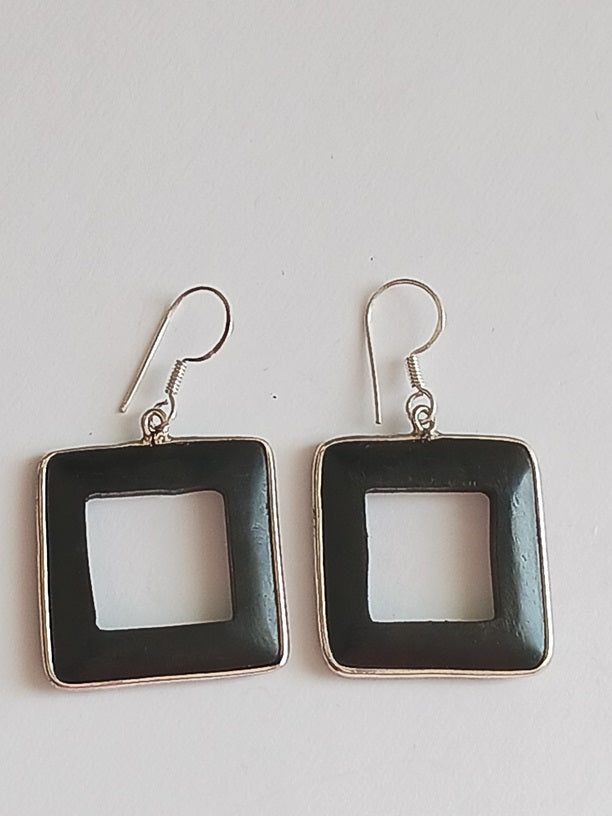 Boucles d'oreilles en bois et fil d'argent