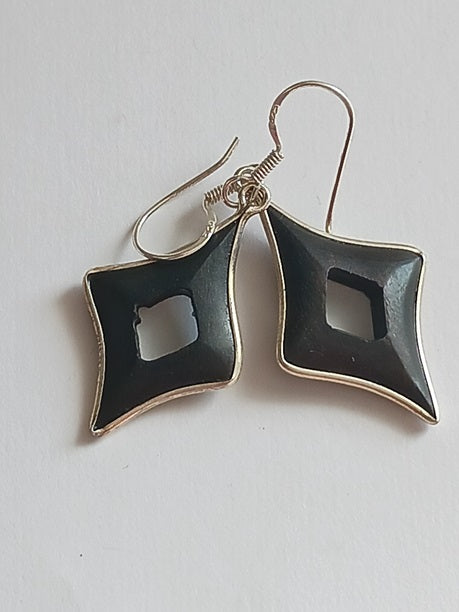 Boucles d'oreilles en bois et fil d'argent
