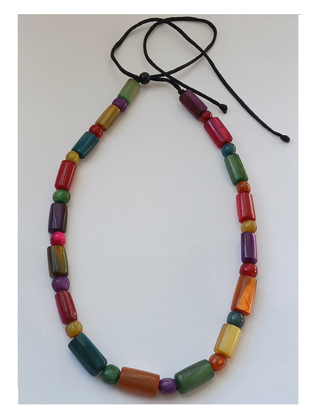 Collier en corne de qualité