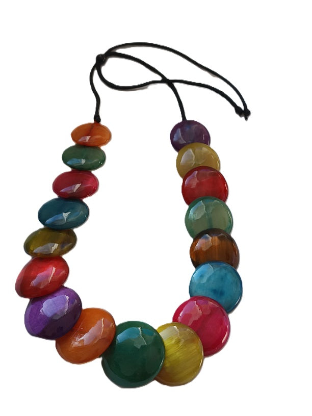 Collier en corne de qualité