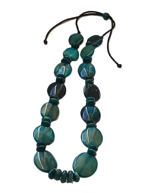 Collier en corne de qualité