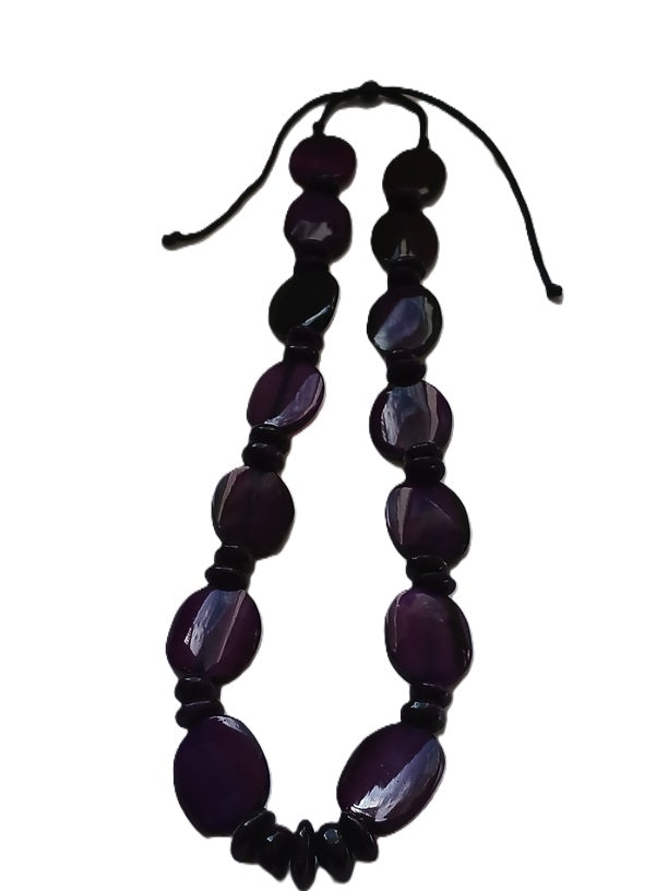 Collier en corne de qualité