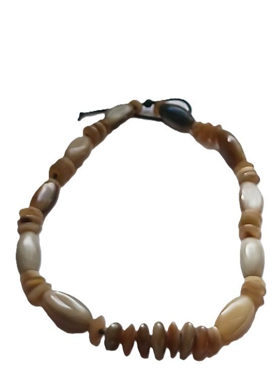 Collier en corne de qualité