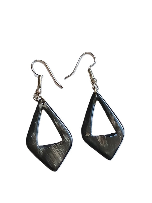 Boucles d'oreilles en corne de zébu de Madagascar