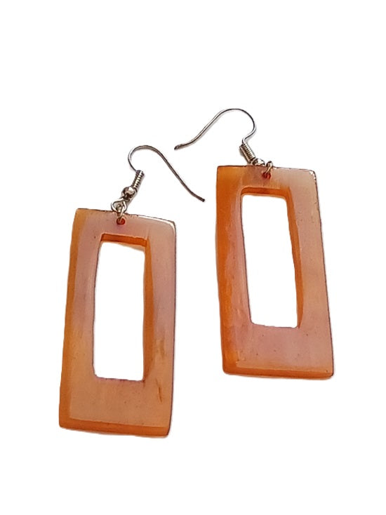 Boucles d'oreilles en corne de zébu de Madagascar