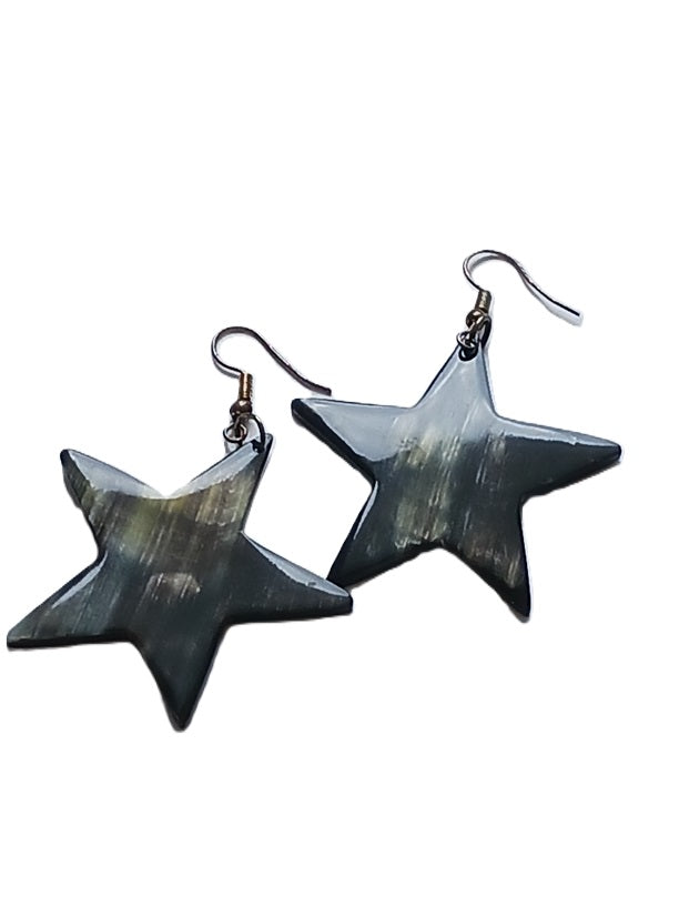 Boucles d'oreilles en corne de zébu de Madagascar