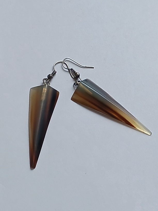 Boucles d'oreilles en corne de zébu de Madagascar