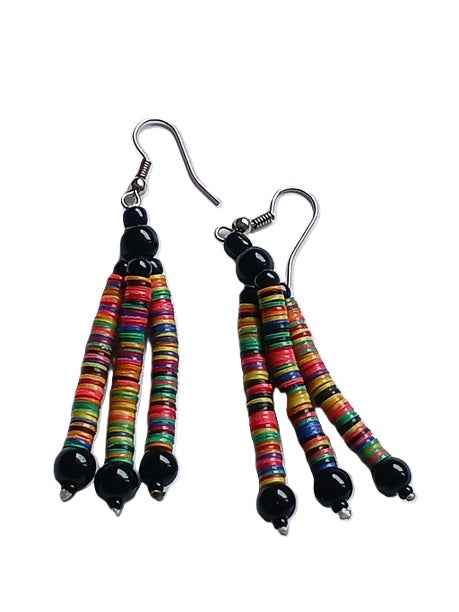 Boucles d'oreilles africaines en plastique recyclé et perles