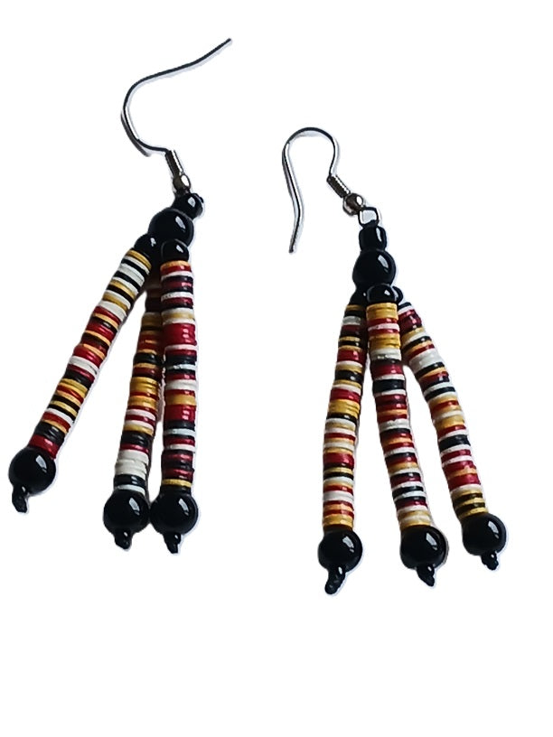 Boucles d'oreilles africaines en plastique recyclé et perles
