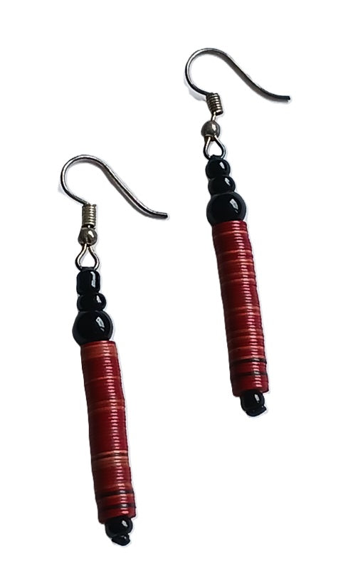 Boucles d'oreilles africaines en plastique recyclé et perles