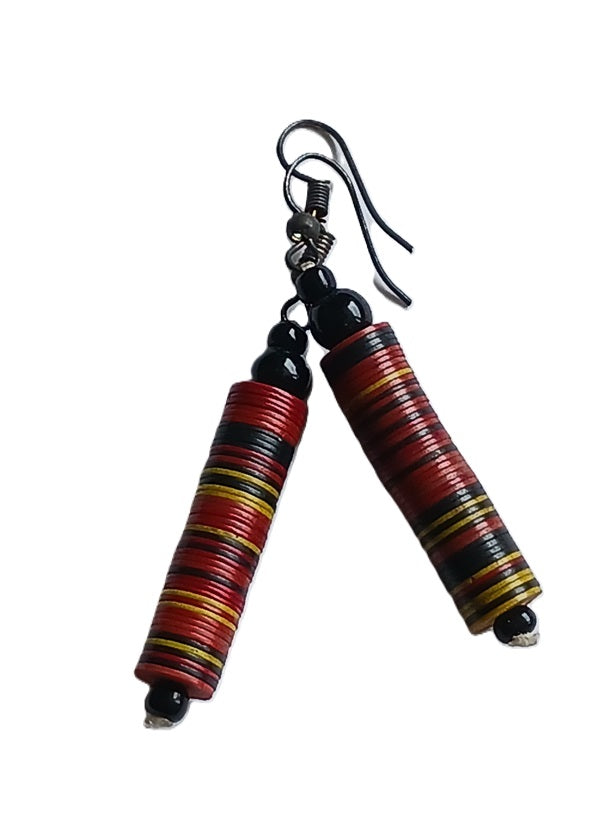 Boucles d'oreilles africaines en plastique recyclé et perles