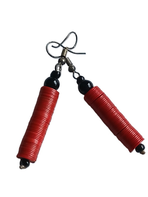 Boucles d'oreilles africaines en plastique recyclé et perles