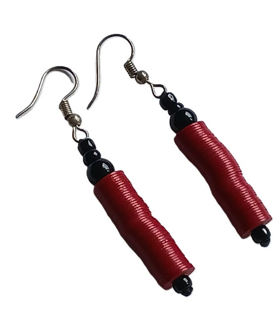 Boucles d'oreilles africaines en plastique recyclé et perles