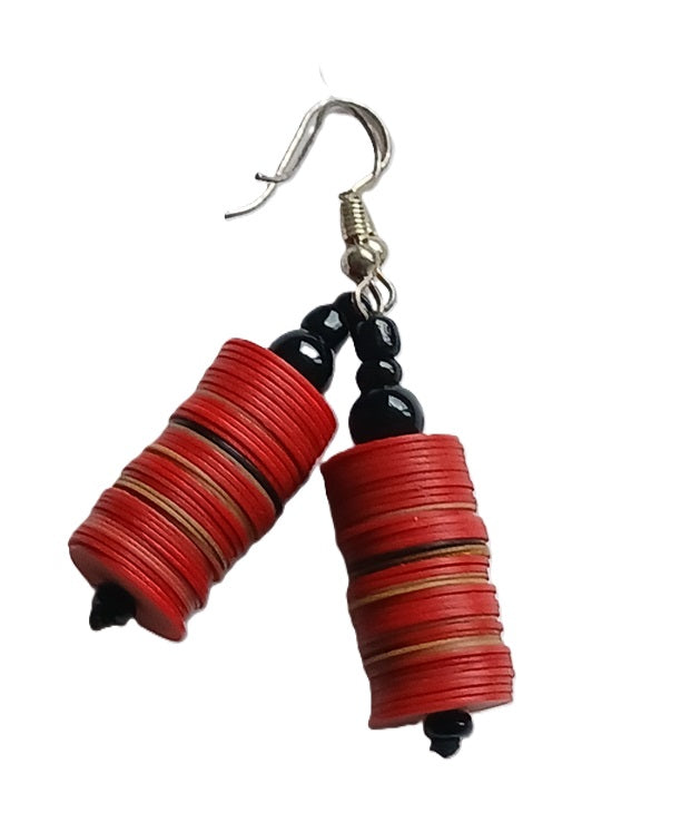 Boucles d'oreilles africaines en plastique recyclé et perles
