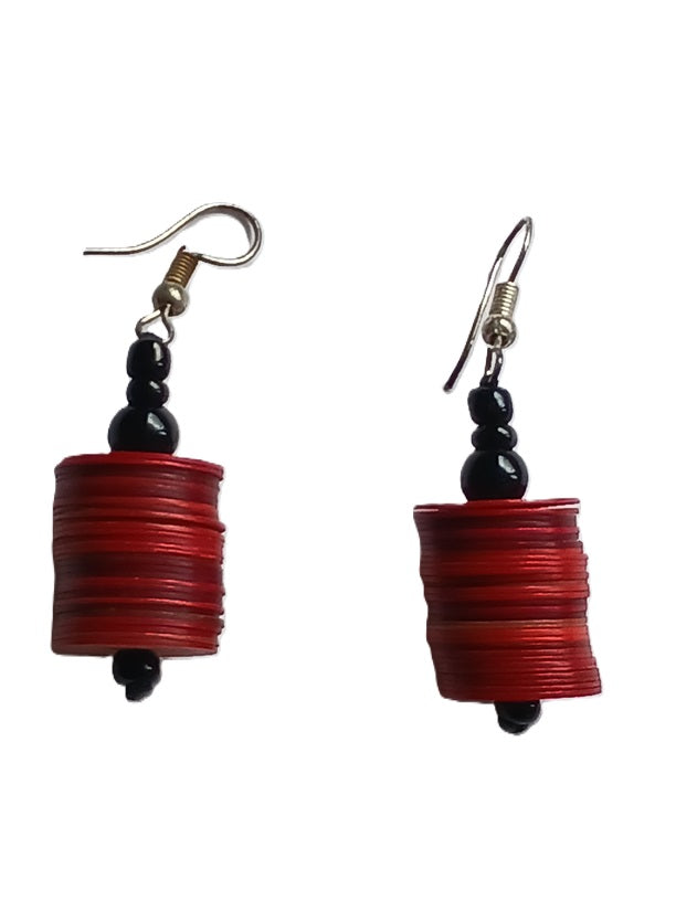 Boucles d'oreilles africaines en plastique recyclé et perles