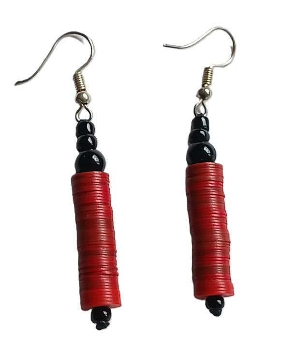Boucles d'oreilles africaines en plastique recyclé et perles