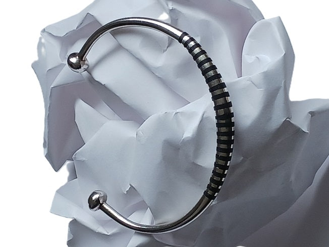 Bracelet touareg en argent ciselé