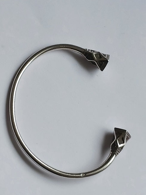 Bracelet touareg en argent ciselé