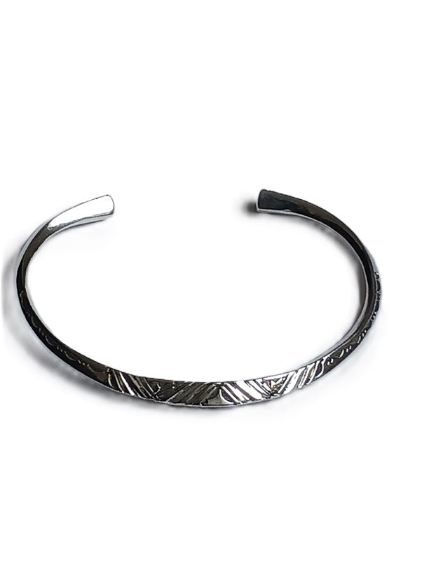 Bracelet touareg en argent ciselé