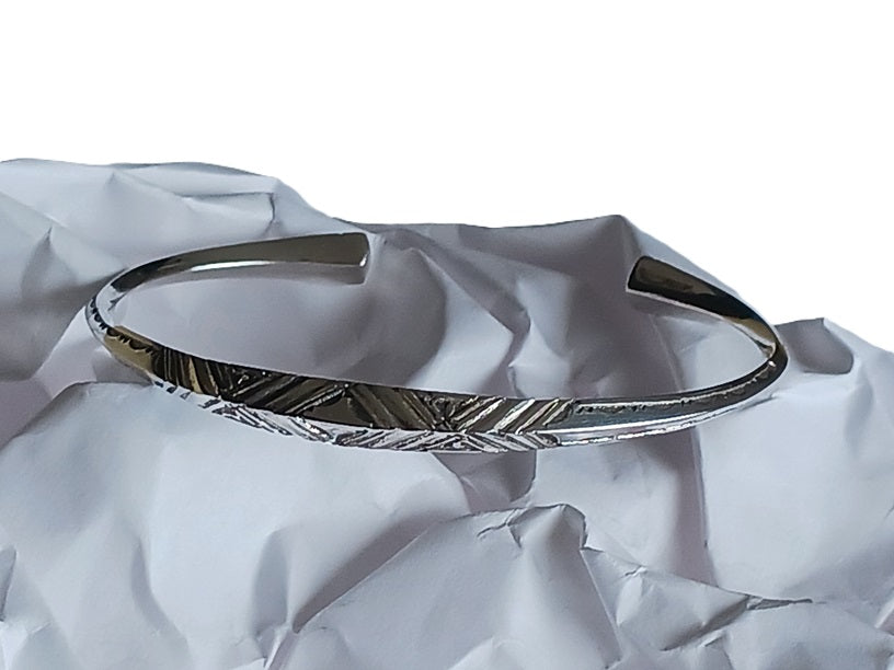 Bracelet touareg en argent ciselé