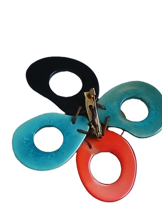 Broche en Tagua