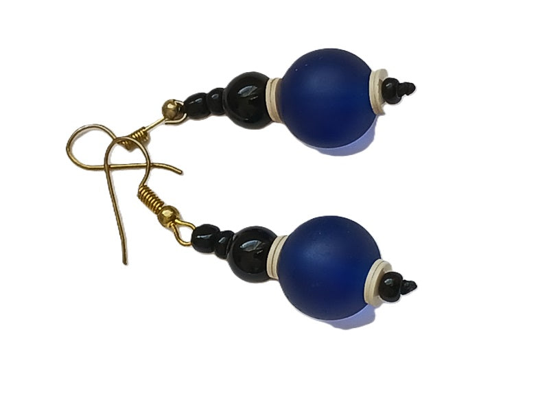 Boucles d'oreilles africaines en pate de verre et perles