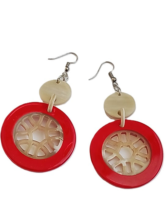 Boucles d'oreilles en corne laquée