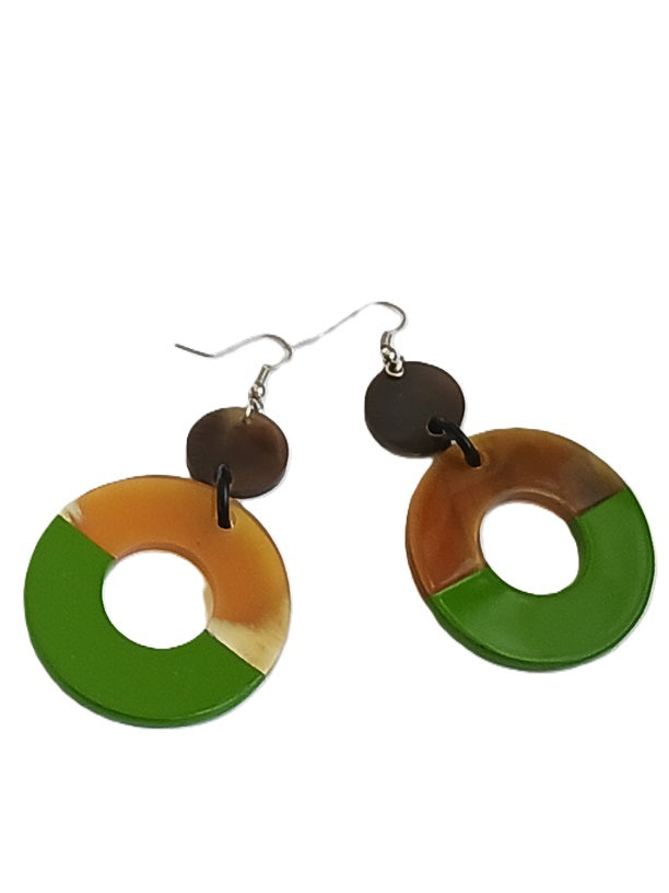 Boucles d'oreilles en corne laquée