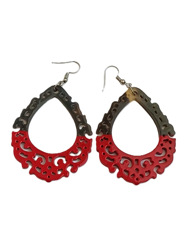 Boucles d'oreilles en corne laquée