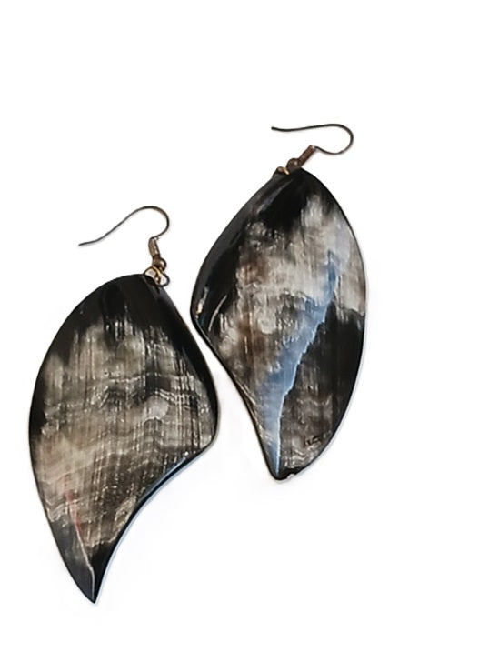 Boucles d'oreilles en corne