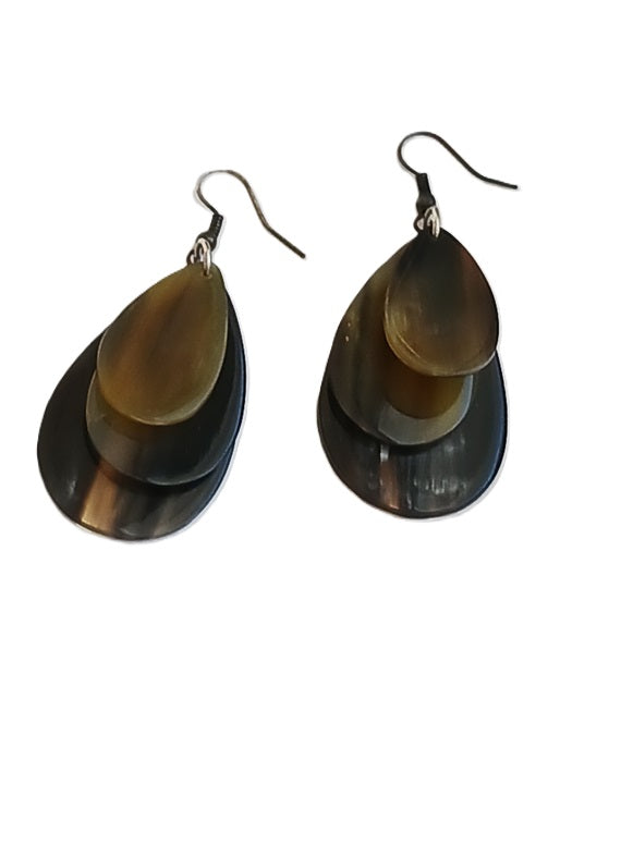 Boucles d'oreilles en corne