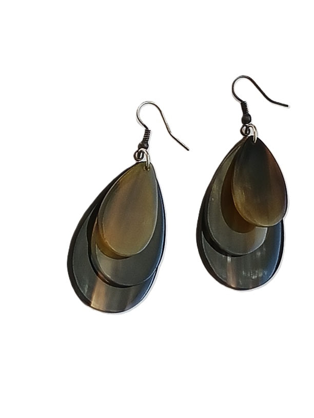 Boucles d'oreilles en corne