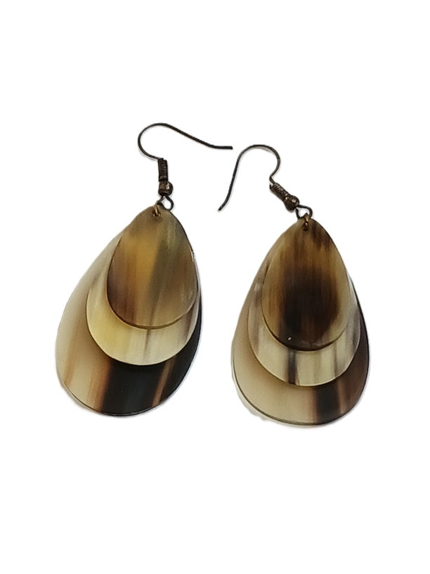 Boucles d'oreilles en corne