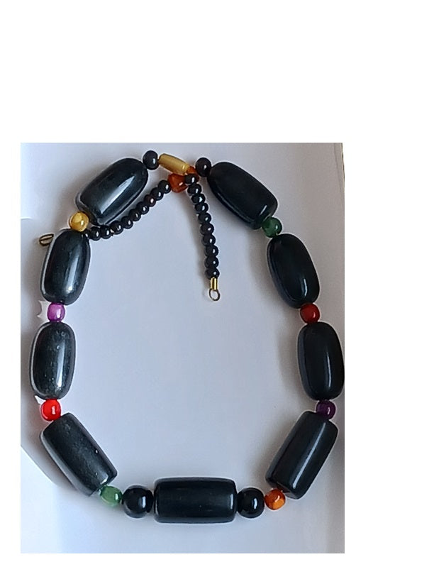 Collier en corne