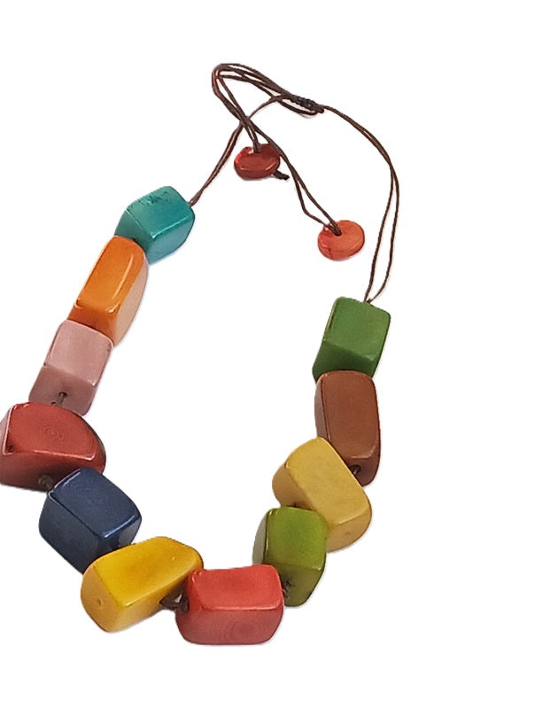 Collier en Tagua