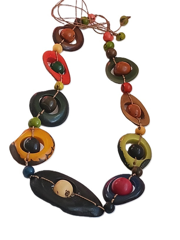 Collier en Tagua