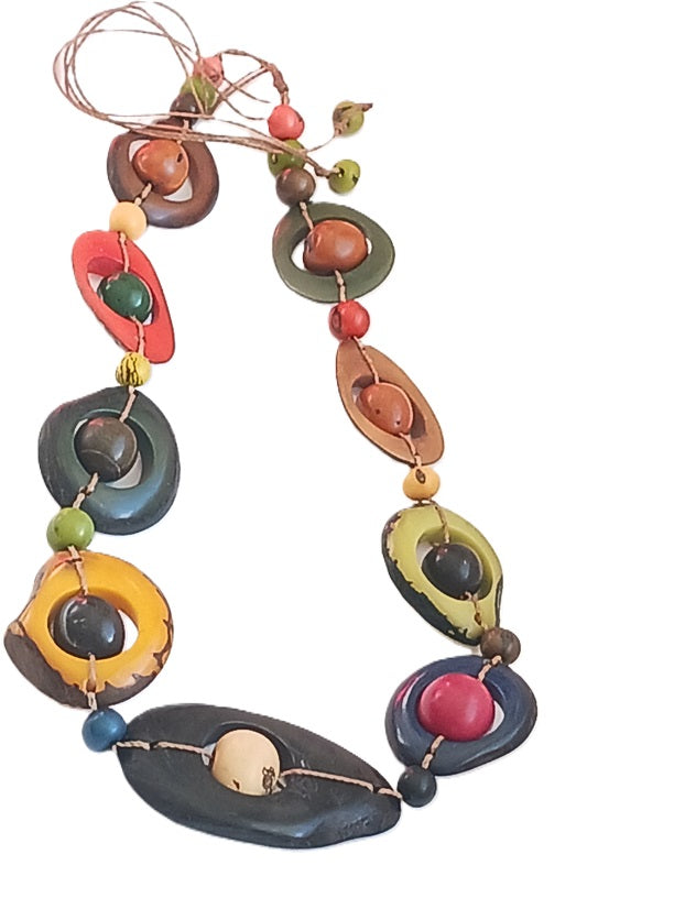 Collier en Tagua