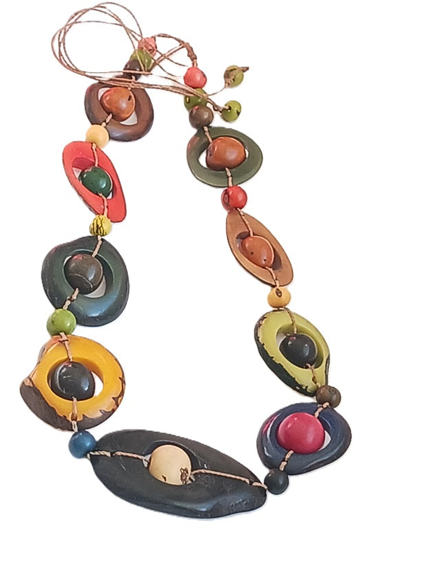 Collier en Tagua