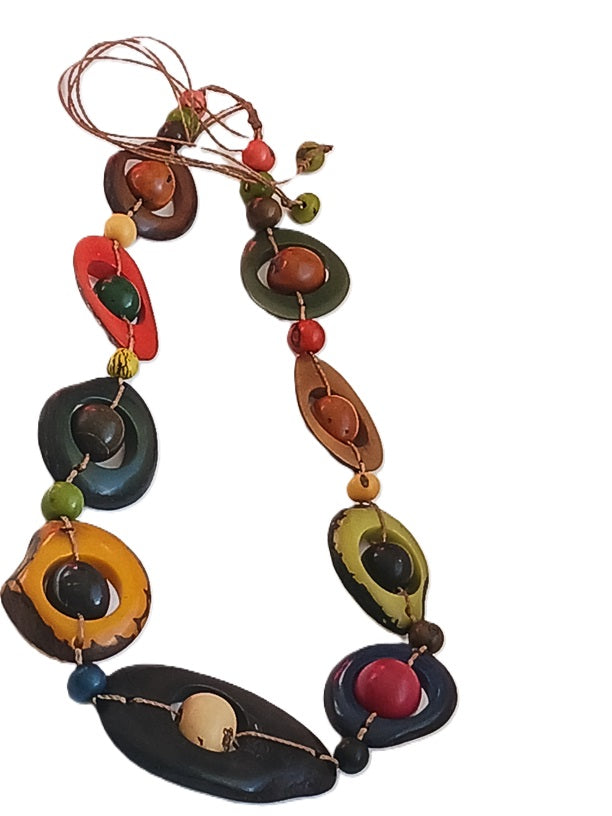 Collier en Tagua