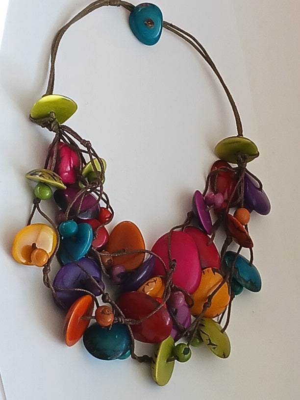 Collier en Tagua