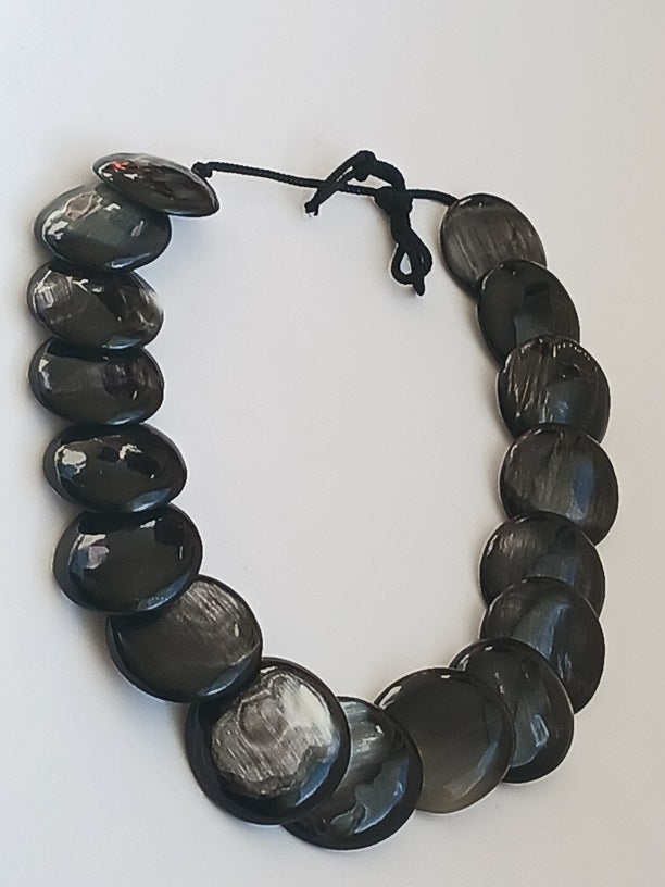 Collier en corne