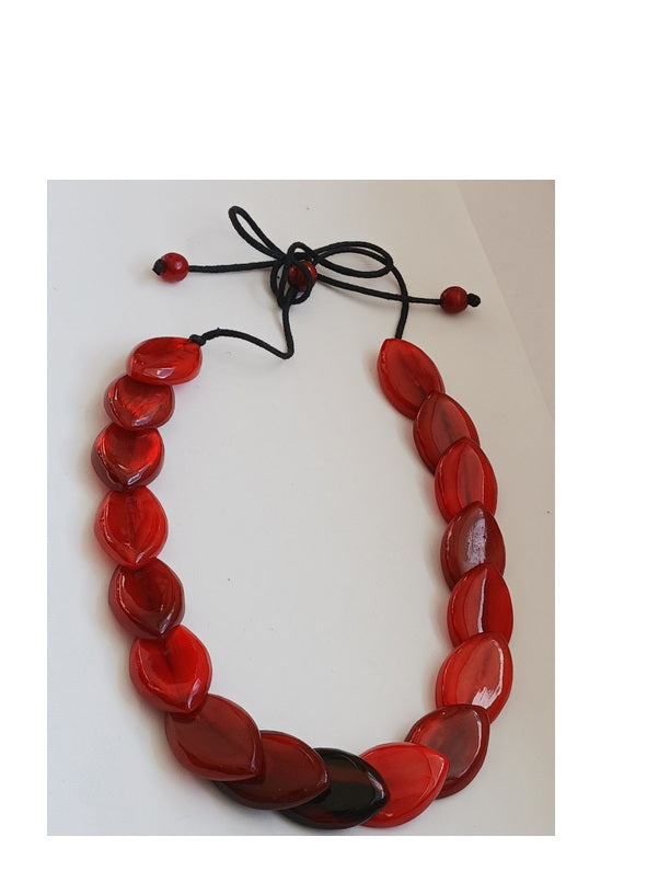 Collier en corne