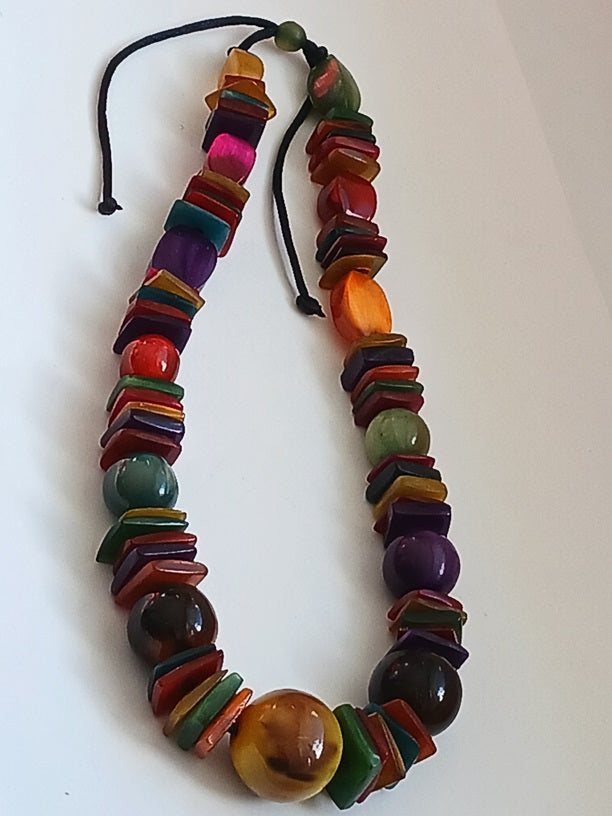 Collier en corne