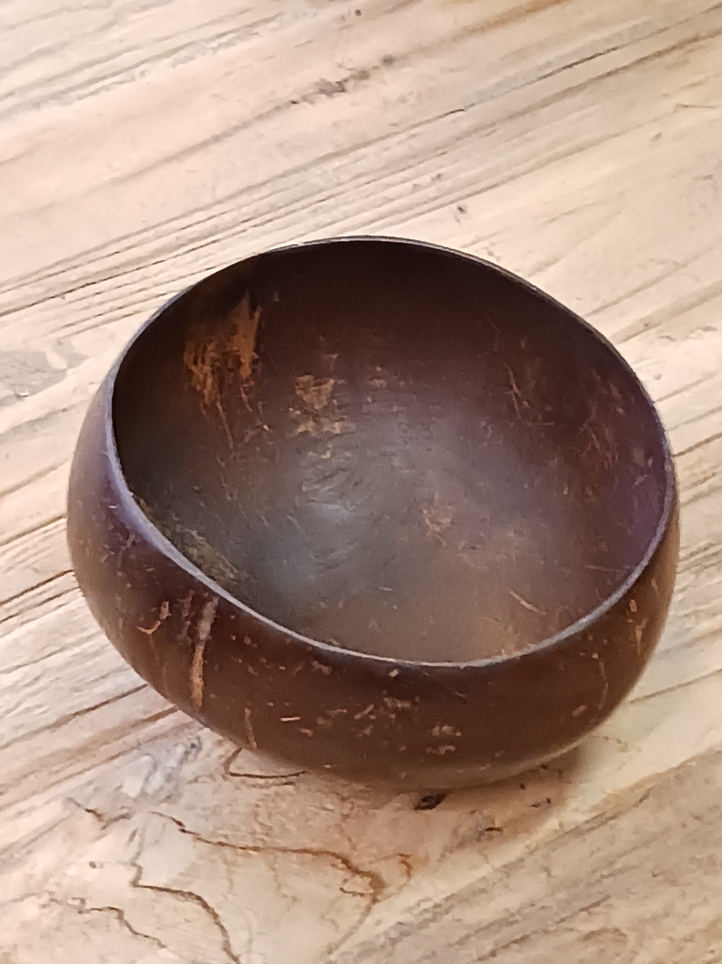 Bol, vide poche en noix de coco