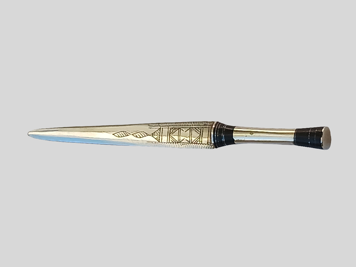 Coupe papier artisanal touareg